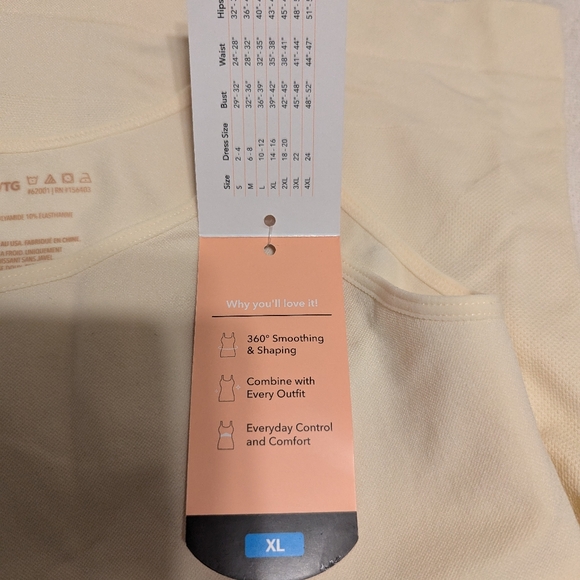 Shapermint Essentials All Day Every Day day Scoop Neck Cami - Picture 6 of 7